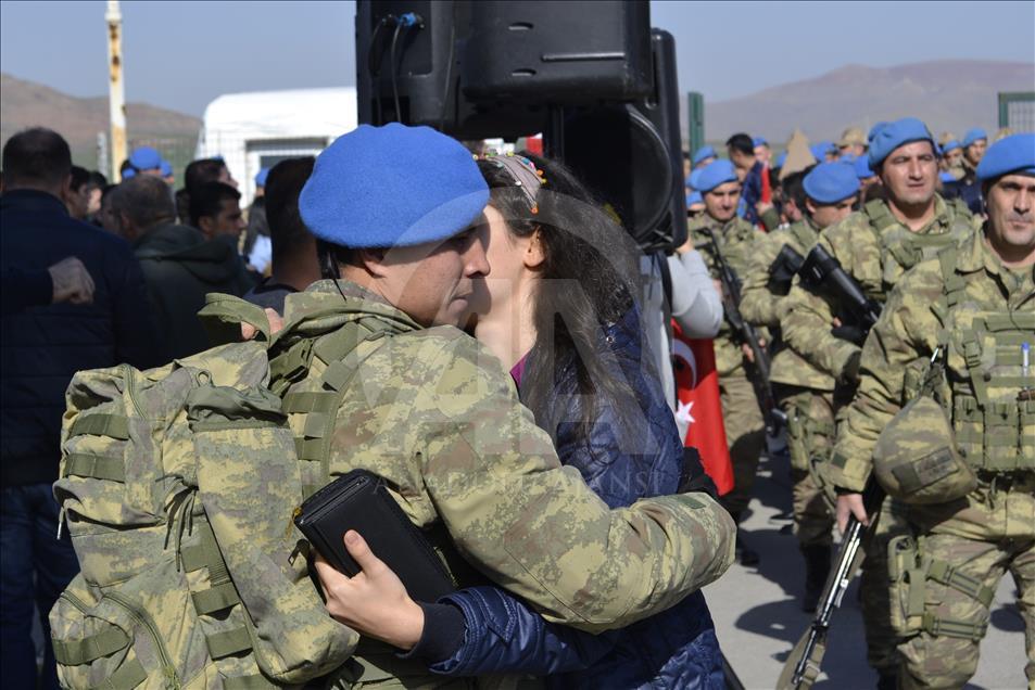 Siirt'ten Komandolar dualarla Afrin'e uğurlandı