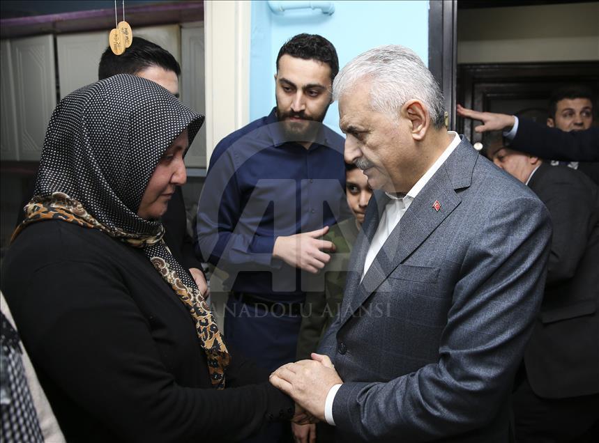 Başbakan Yıldırım İzmir'de