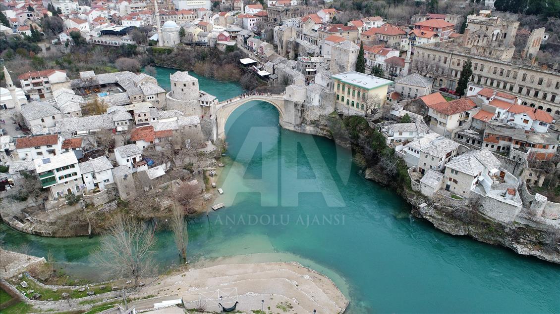 Tarihi Mostar Köprüsü