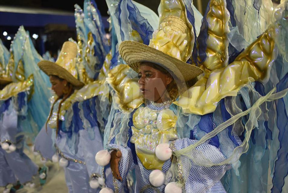 Así fue el desfile de las escuelas de samba en el Carnaval de Río de Janeiro, Brasil