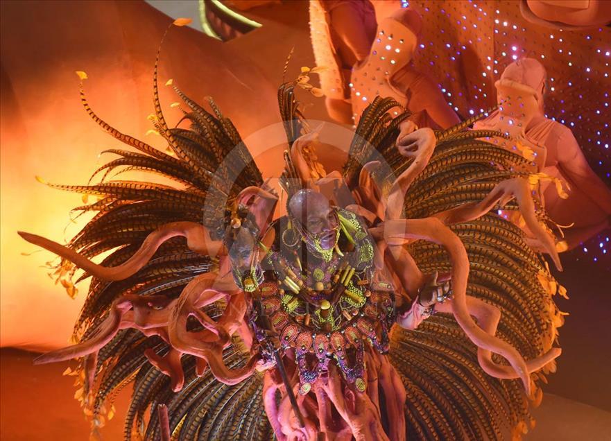 Desfile de las escuelas de samba en Río de Janeiro