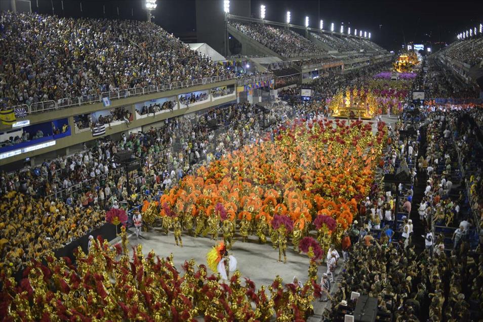 Desfile de las escuelas de samba en Río de Janeiro