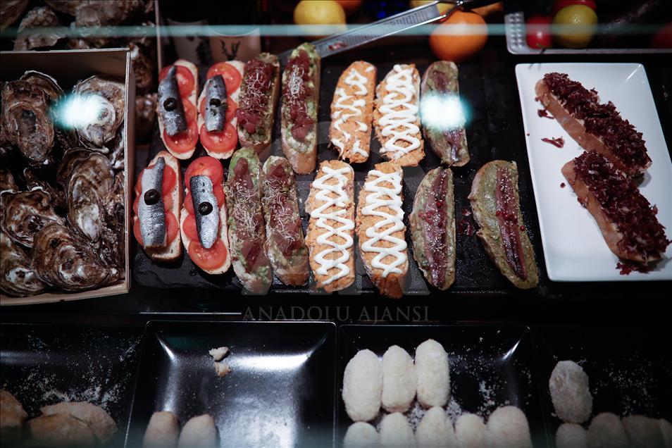 Atıştırmalık İspanyol yiyeceği: Tapas