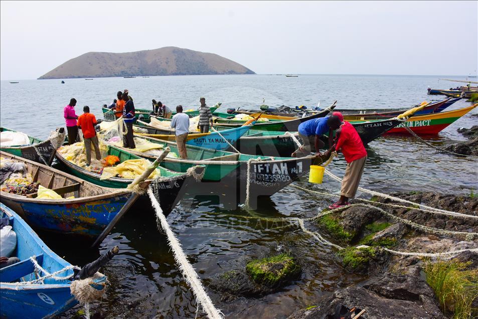 Kenya ve Uganda'nın Migingo Adası anlaşmazlığının mağduru balıkçılar