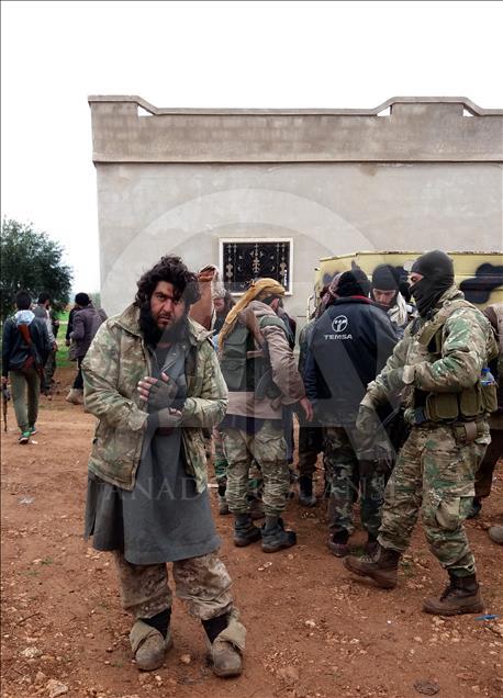 Muhaliflerin esir aldığı DEAŞ'lılar rejimle iş birliğini itiraf etti