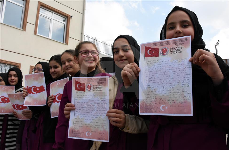Ortaokul öğrencilerinden şehit ailelerine mektup