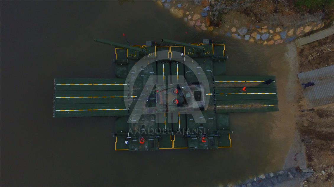 Mehmetçikten gerçeği aratmayan tatbikat