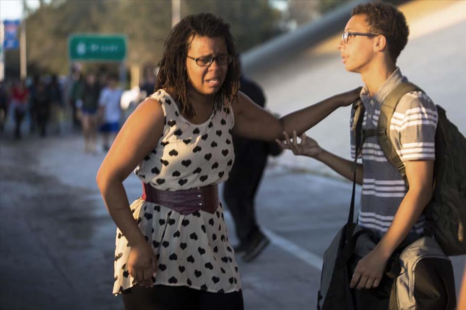 Angustia en EEUU tras tiroteo que dejó 17 muertos en Florida