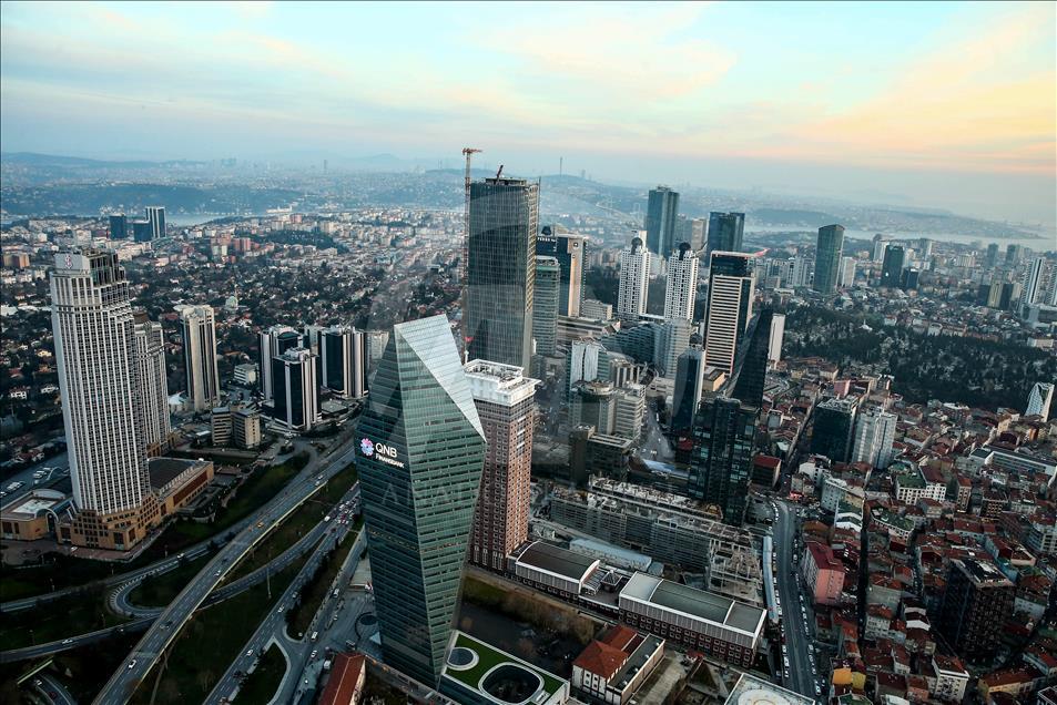 İstanbul'un en yüksek binasından kent bir başka görülüyor