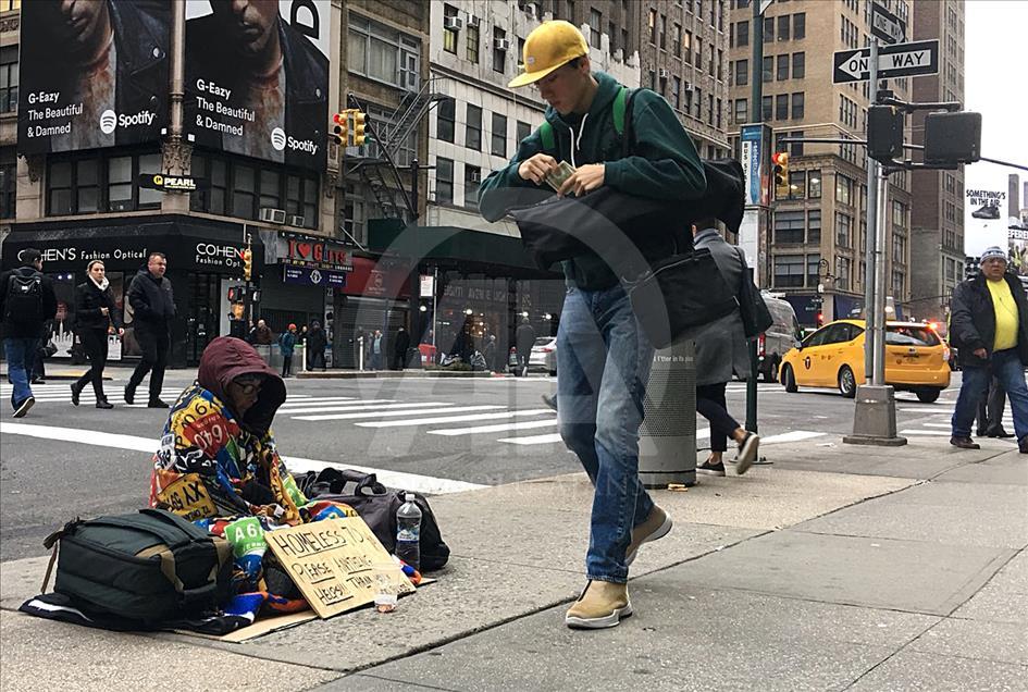 Dingin Paman Sam yang gigit para penggelandang