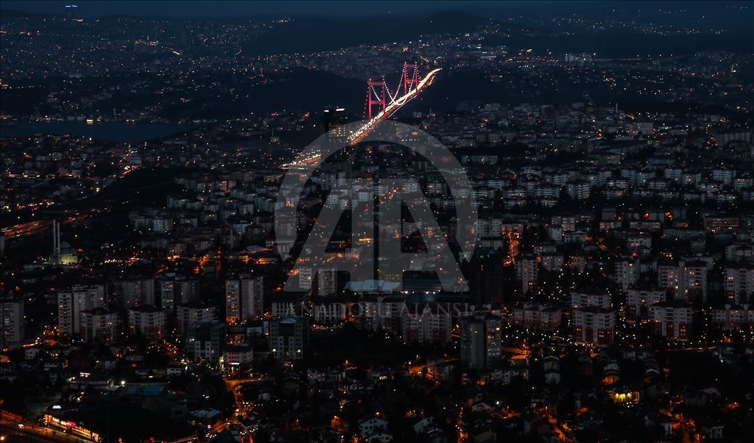 İstanbul'un en yüksek binasından kent bir başka görülüyor