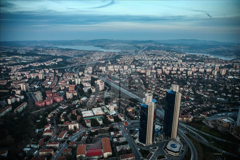 İstanbul'un en yüksek binasından kent bir başka görülüyor