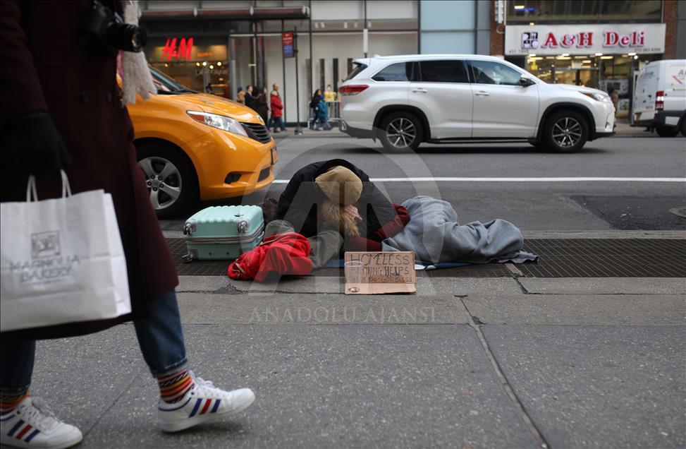 Dingin Paman Sam yang gigit para penggelandang