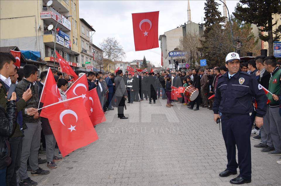  Suriye sınırına askeri ve araç sevkiyatı yapıldı  