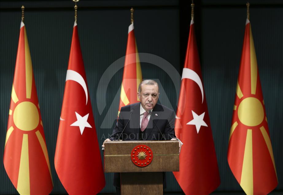 Erdoğan: Të vendosur mbi emrin kushtetues të Maqedonisë
