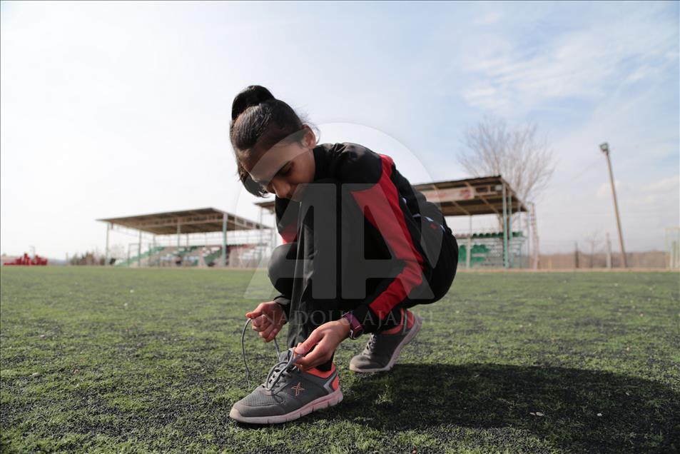 Köy çocuklarının atletizm başarısı