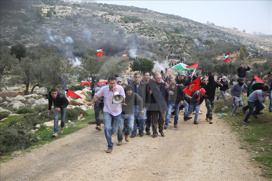 Affrontements entre des Palestiniens et l’armée israélienne en Cisjordanie 
