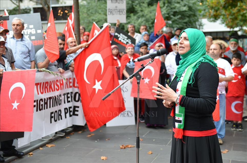 Avustralya’da Türkiye’ye destek gösterisi