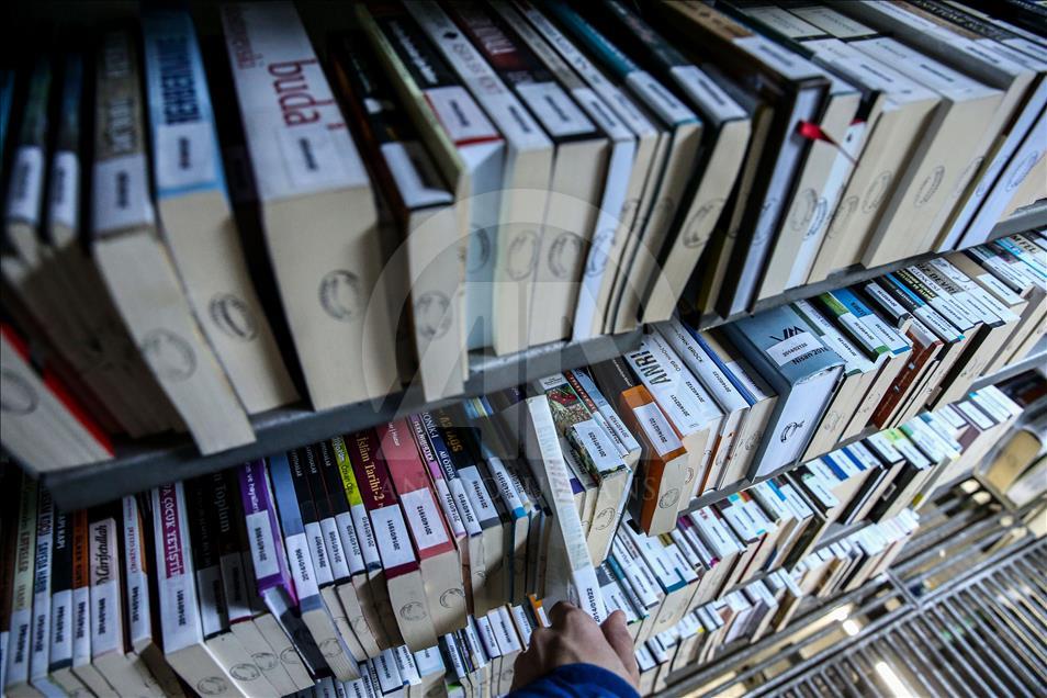 "Türkiye'deki her yayının bir nüshası bu kütüphanede"