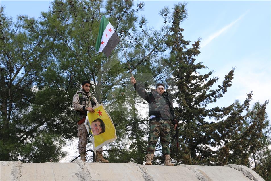 Afrin'de terör örgütü YPG/PKK'ya ait bir kamp ele geçirildi
