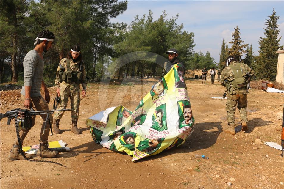 Afrin/Syrie: L'AA filme un camp du YPG/PKK repris par l'ASL 