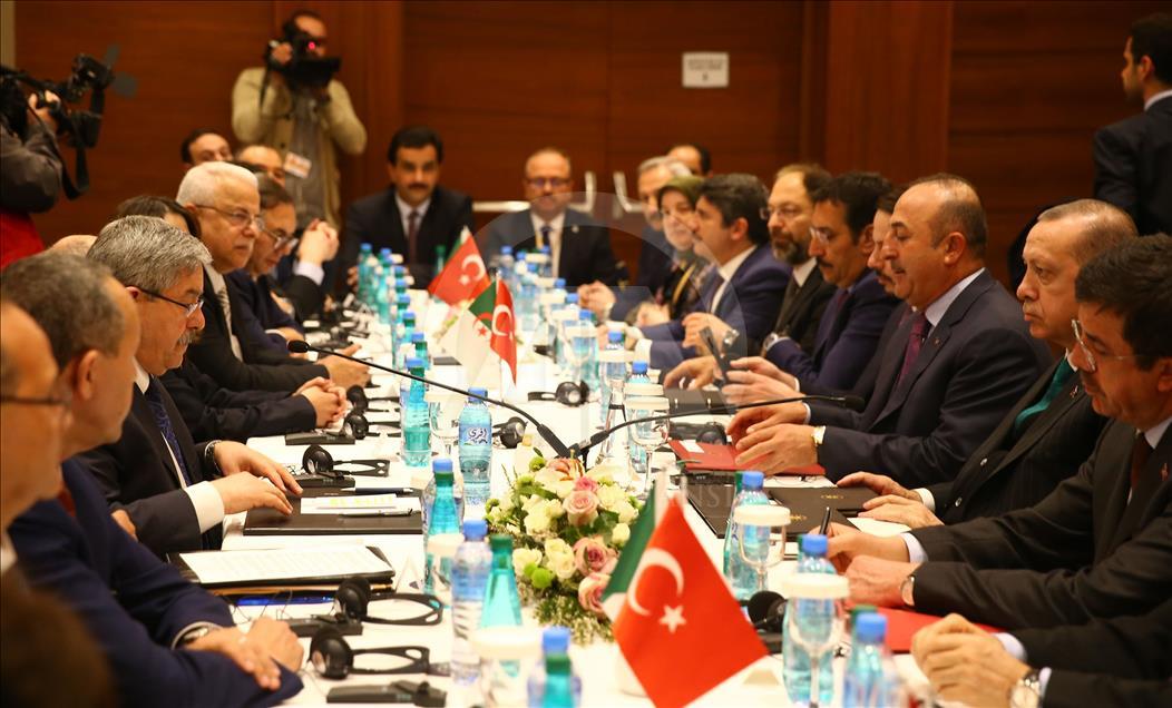 Cumhurbaşkanı Erdoğan Cezayir’de