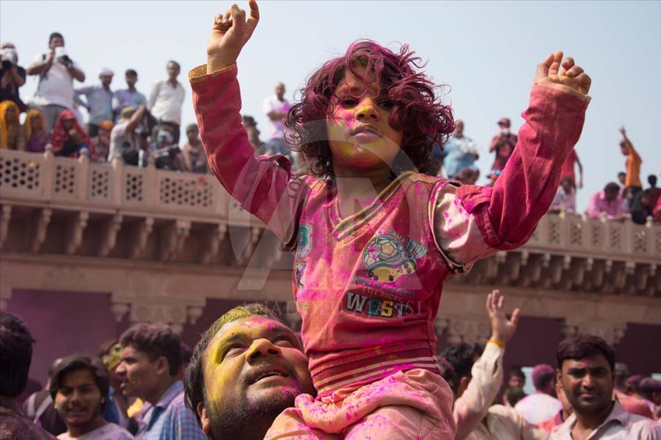 Magia de colores en el festival Holi en India