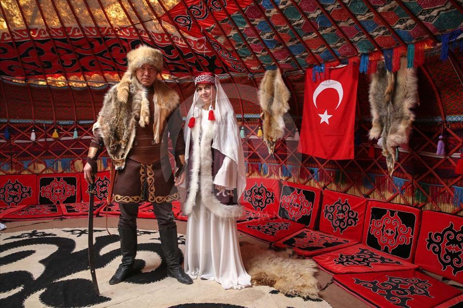 Las tradiciones de los kirguises se mantienen vivas en Turquía