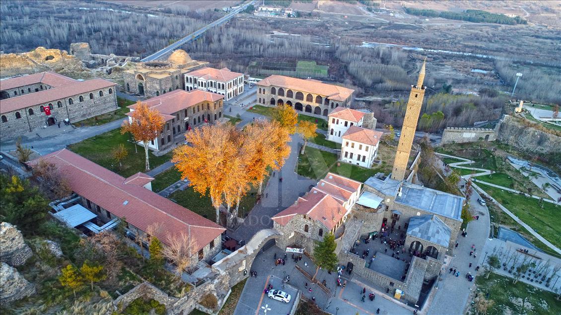 Diyarbakır'da tarihe yolculuğun adresi: "İçkale"