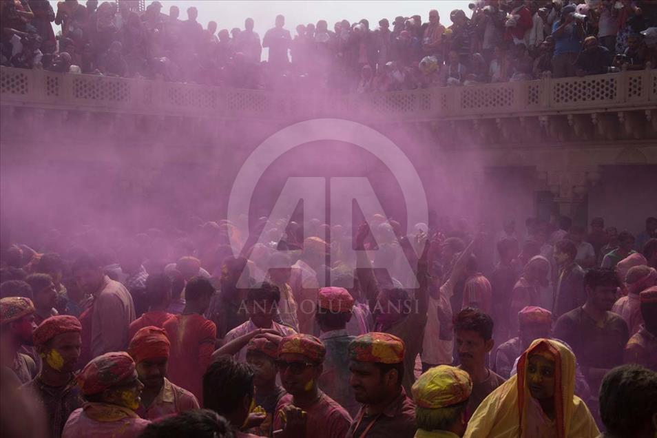 Magia de colores en el festival Holi en India
