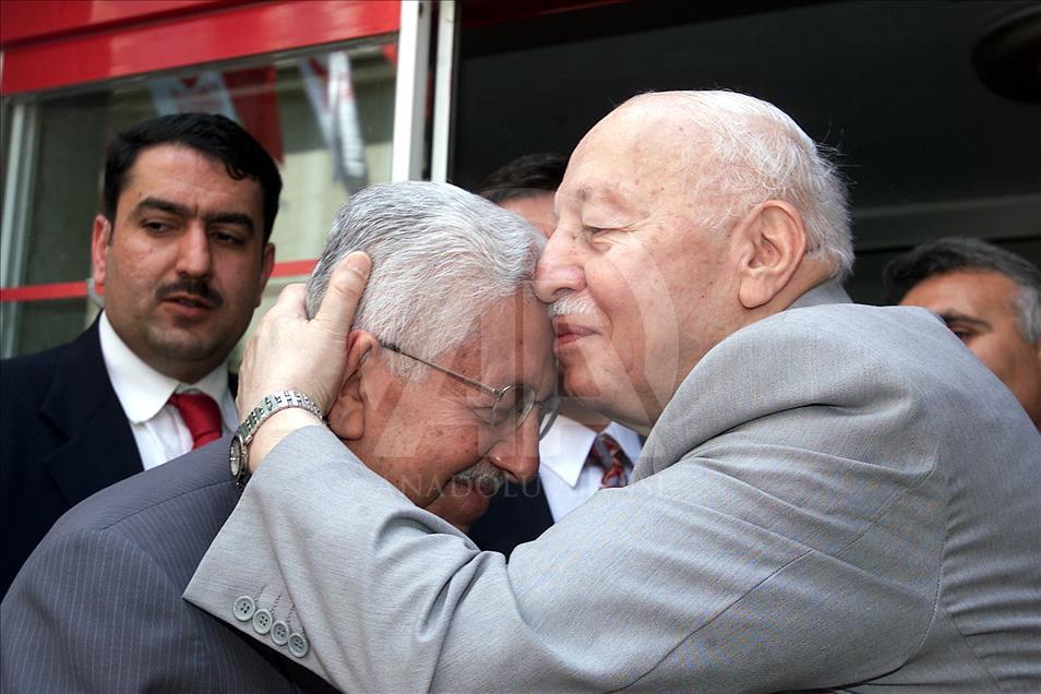 "Dava"ya atılan imza: Erbakan