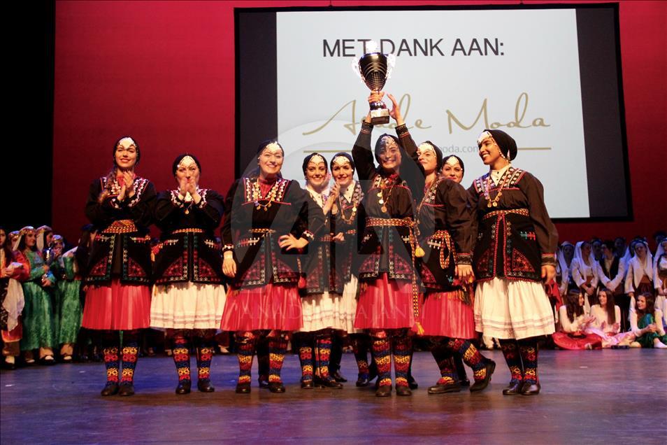 Hollanda'da Türk Halk Oyunları Yarışması