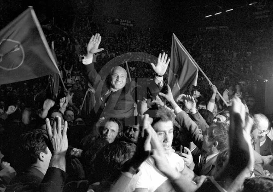 "Dava"ya atılan imza: Erbakan