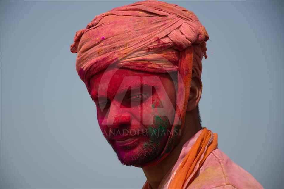 Perayaan festival "Holi" di India