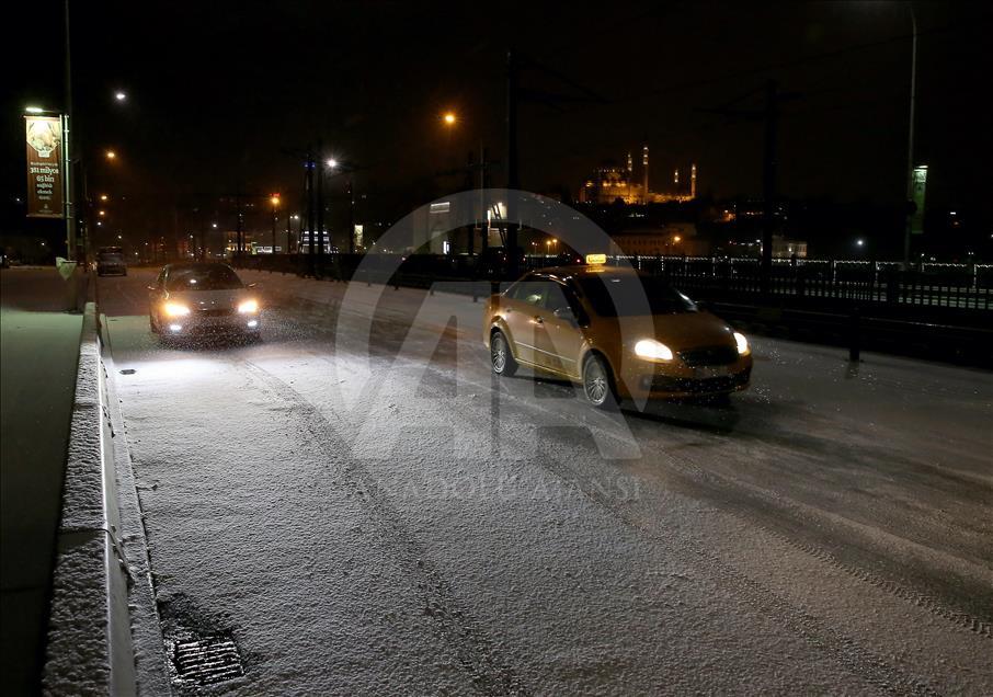İstanbul'da kar yağışı
