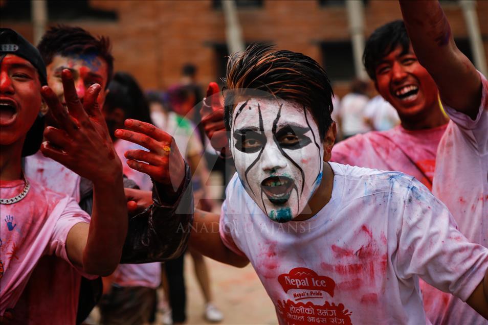 Festival of colours "Holi" in Nepal