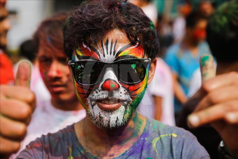 Festival of colours "Holi" in Nepal