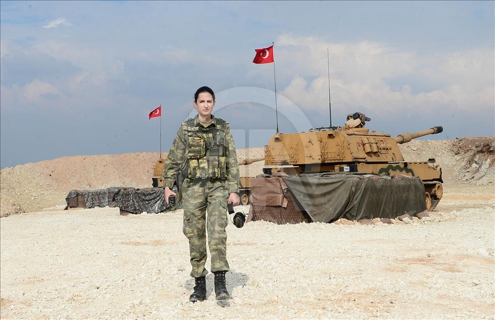 ضابطات الجيش التركي.. مهام فاعلة على جبهة "غصن الزيتون" 
