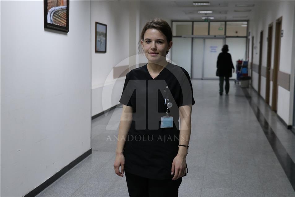 Kadın sağlık çalışanlarının zamanla yarışı