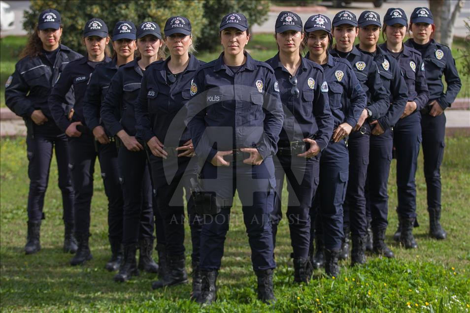 "Çevik" kadınların önceliği vatan