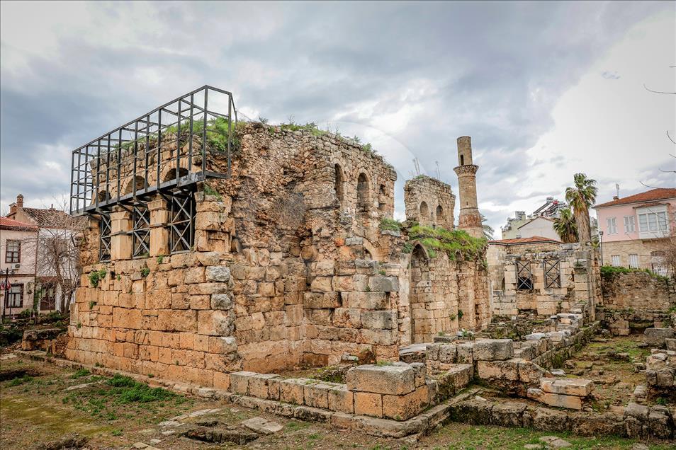 Turizmin başkenti Antalya'nın en eski yerleşim bölgelerinden