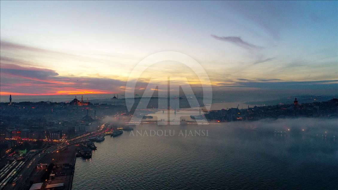 İstanbul'da sis
