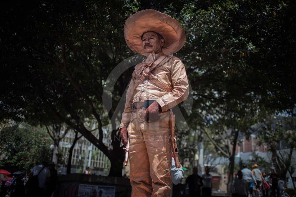 Artistas callejeros en Bogotá