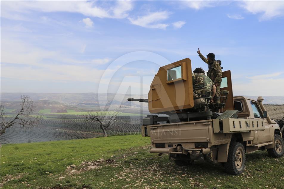 Afrin'de merkezin kuşatılmasına 1,5 kilometre kaldı