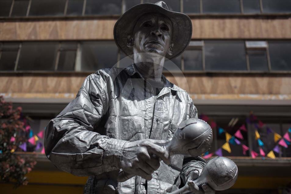 Artistas callejeros en Bogotá