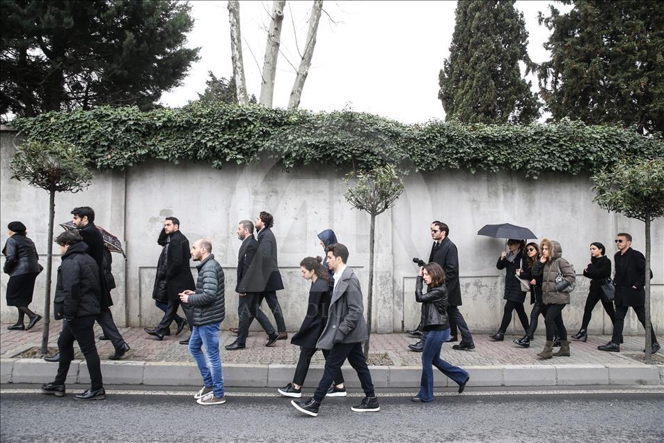 İran'da düşen özel Türk uçağı
