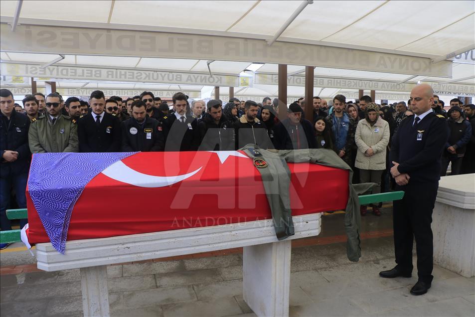 Pilot Melike Kuvvet son yolculuğuna uğurlandı