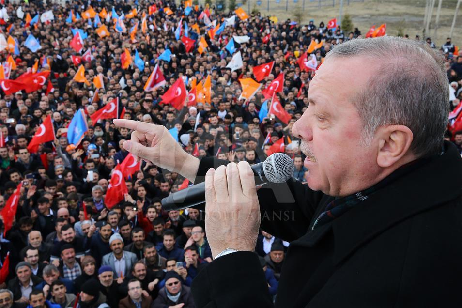 Cumhurbaşkanı Recep Tayyip Erdoğan, Erzurum'da