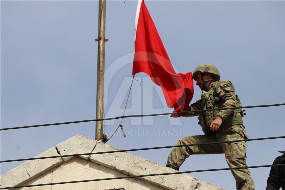 Afrin ilçe merkezinin kontrol altına alınması
