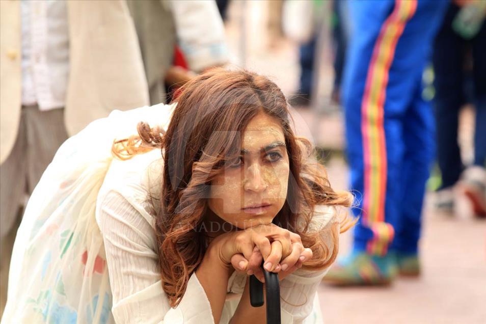 Así fue el desfile inaugural del Festival Iberoamericano de Teatro de Bogotá